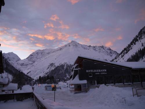Hotel Zirbenhof