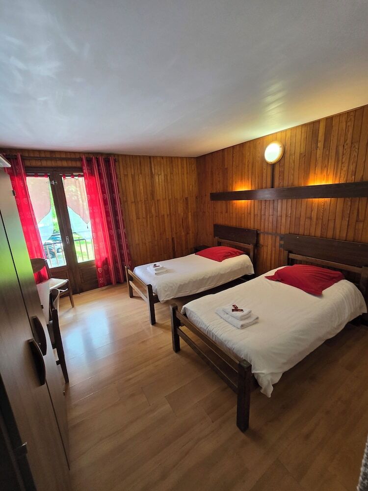 Hotel H�tel Et Centre De Montagne Le Choucas