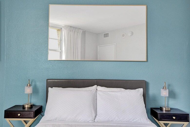 Aparthotel Sunny Isles 4 Bedrooms On The Beach
