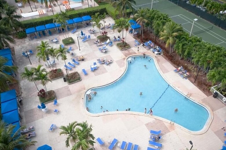 Aparthotel Sunny Isles 4 Bedrooms On The Beach