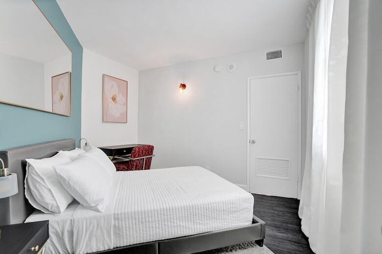 Aparthotel Sunny Isles 4 Bedrooms On The Beach