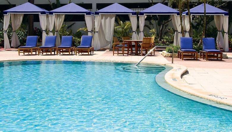 Aparthotel Sunny Isles 4 Bedrooms On The Beach