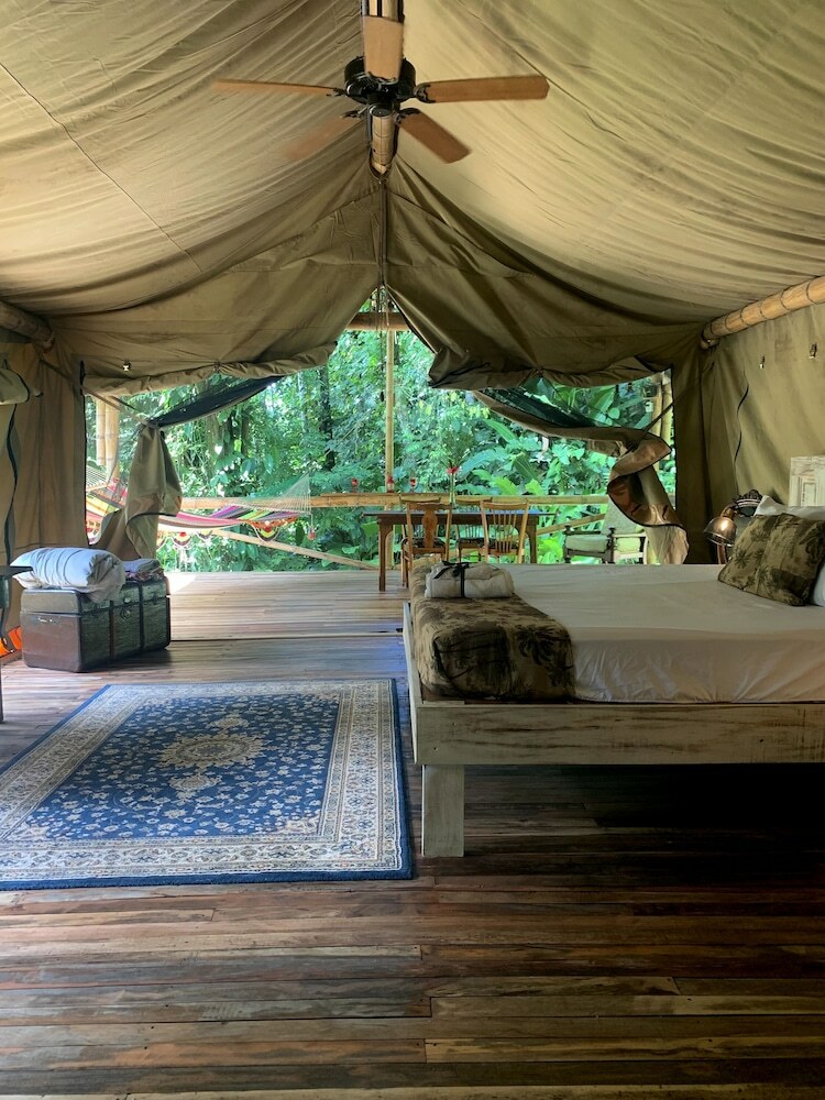 Hotel Colina Secreta - Glamping And Villas