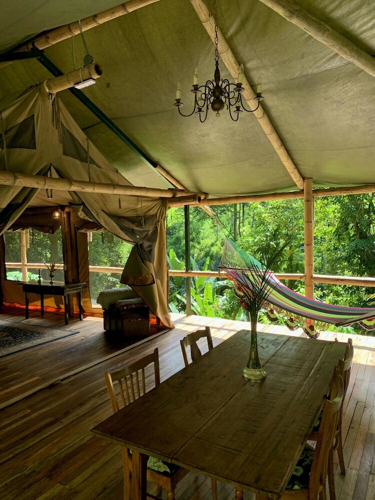 Hotel Colina Secreta - Glamping And Villas