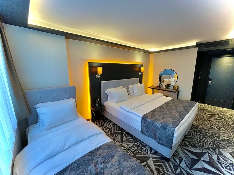 Hotel Weingart Istanbul
