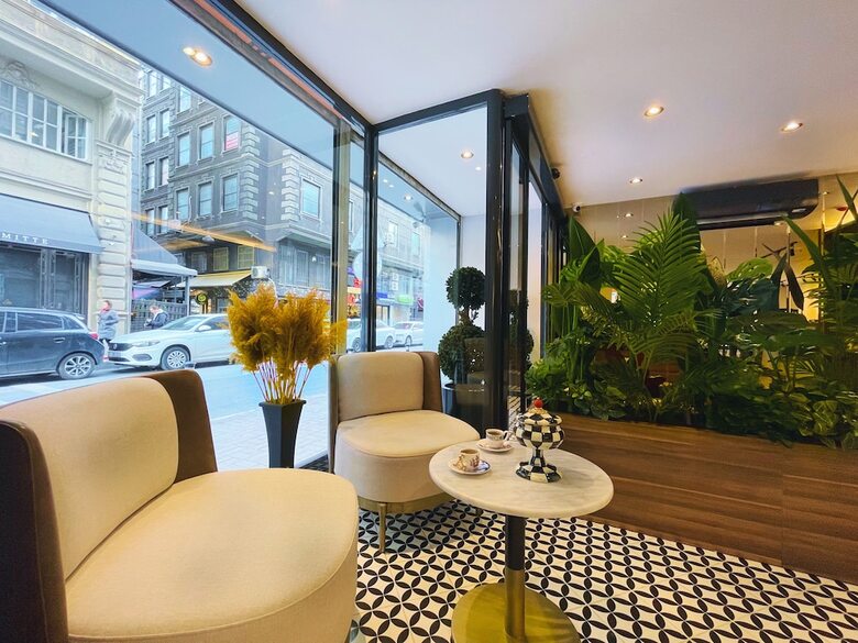 Hotel Weingart Istanbul