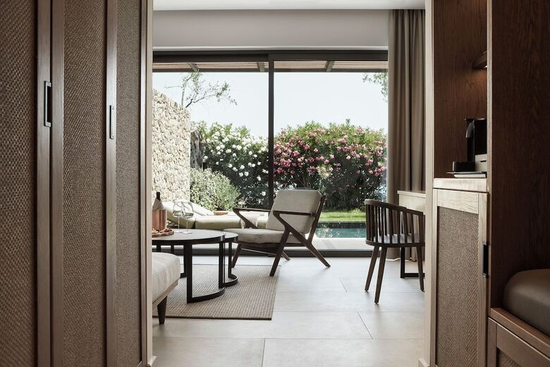Hotel The Olivar Suites