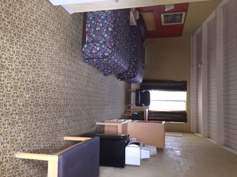 Motel Host Inn