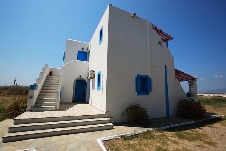 Hotel Lianos Studios