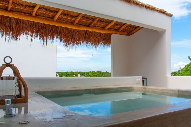Aparthotel Ka'a New Penthouse Private Rooftop Pool
