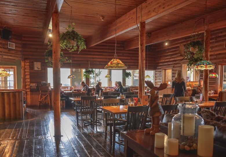 Hotel Sumas Mountain Lodge