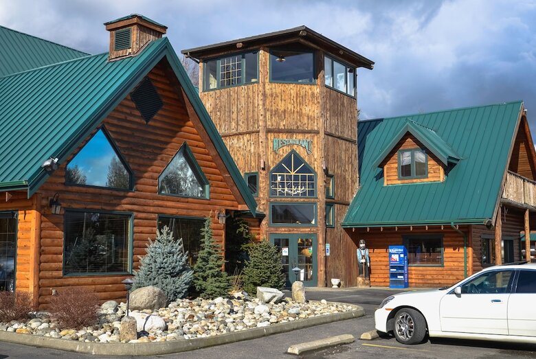 Hotel Sumas Mountain Lodge