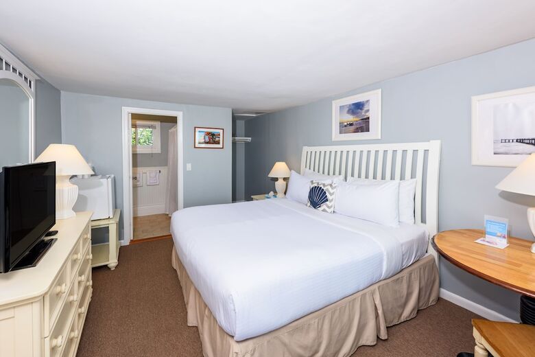 Mv Surfside Hotel