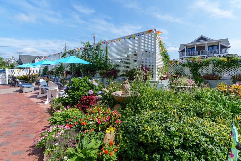 Mv Surfside Hotel
