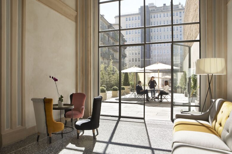 Opera 35 Boutique Hotel