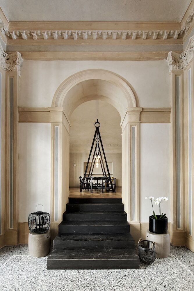 Opera 35 Boutique Hotel