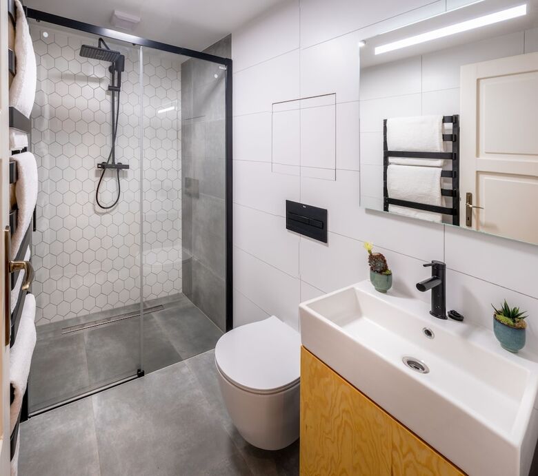 Mordecai Twelve Apartments By Adrez Living