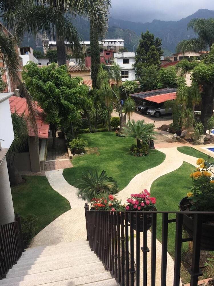 Hotel Concierge Flor Y Canto