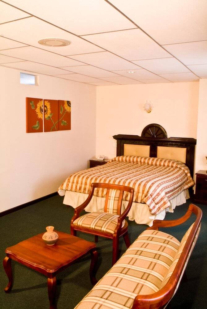 Hotel Podocarpus
