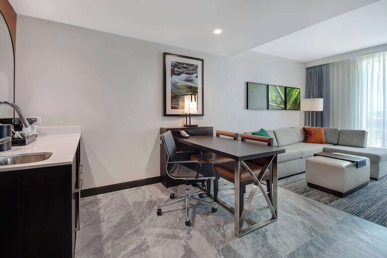 Hotel Embassy Suites By Hilton Alpharetta Halcyon