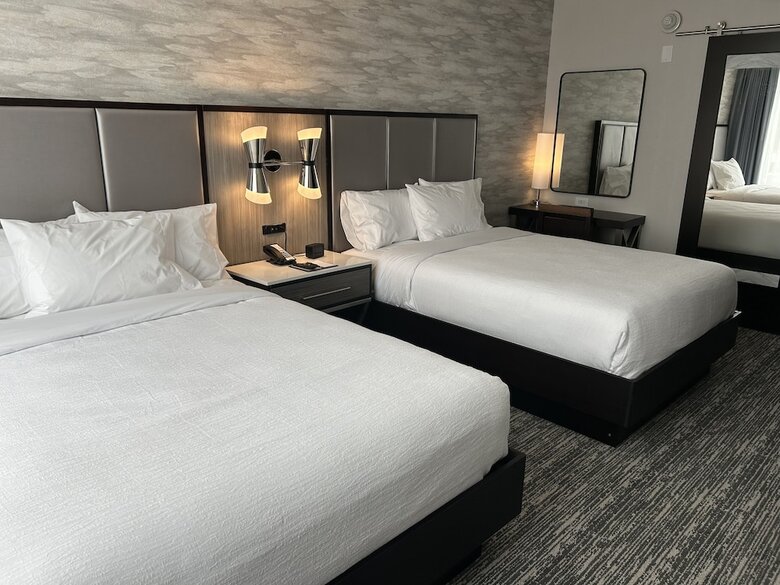 Hotel Embassy Suites By Hilton Alpharetta Halcyon