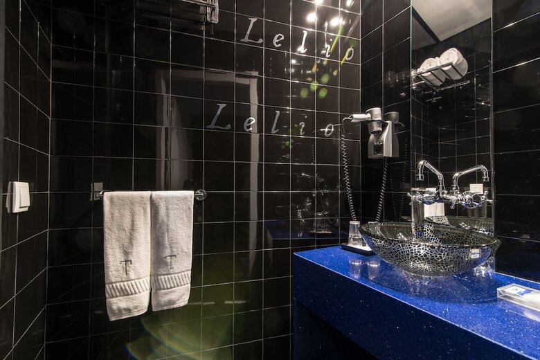 Bed & Breakfast Teatro Boutique Rooms & Suites