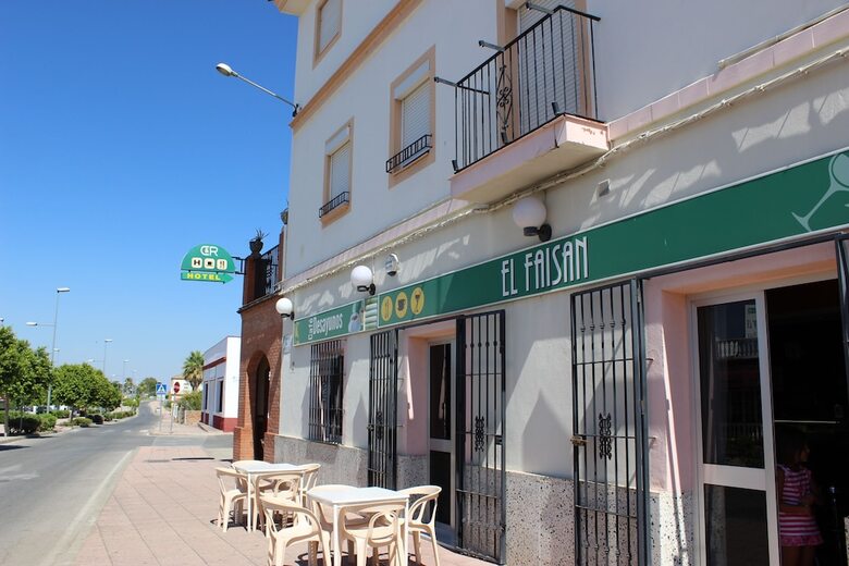 El Faisan C&r Hotel