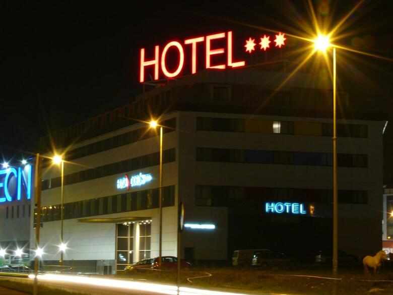 Hotel Spa Ode�n