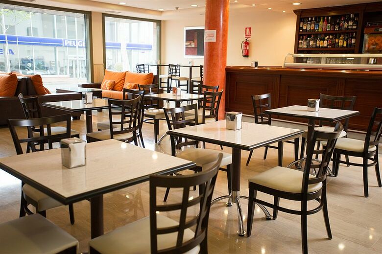 Hotel Leflet Valme