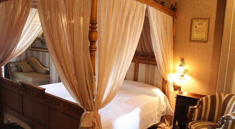Hotel Masia De Lacy
