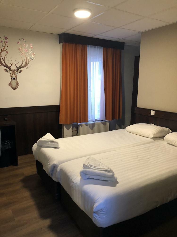 Hotel Damrak Inn