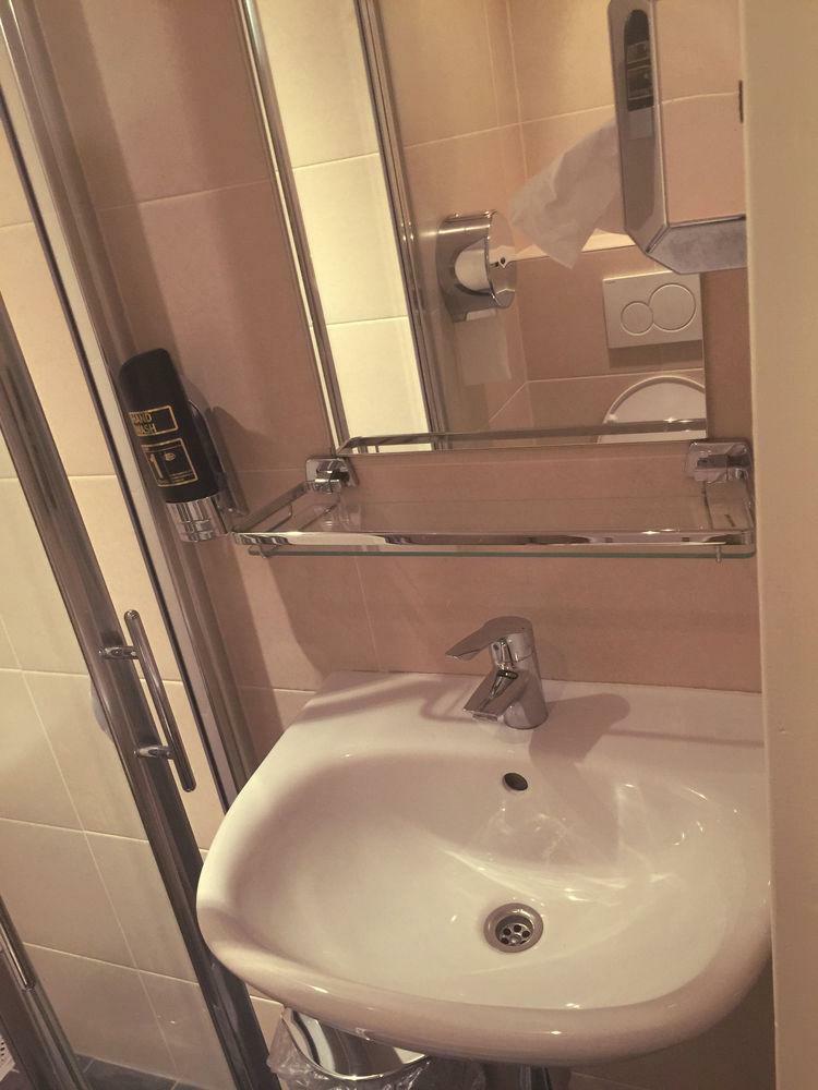 Hotel Damrak Inn