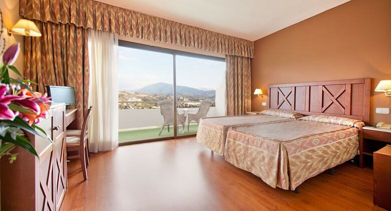 Hotel TRH Para�so