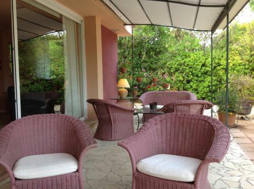 Hostal Villa Bouganvillea
