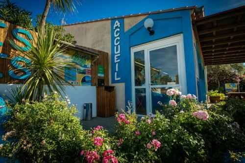 Camping Rives Des Corbi�res
