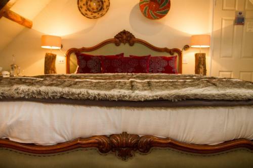 The Crown Hotel