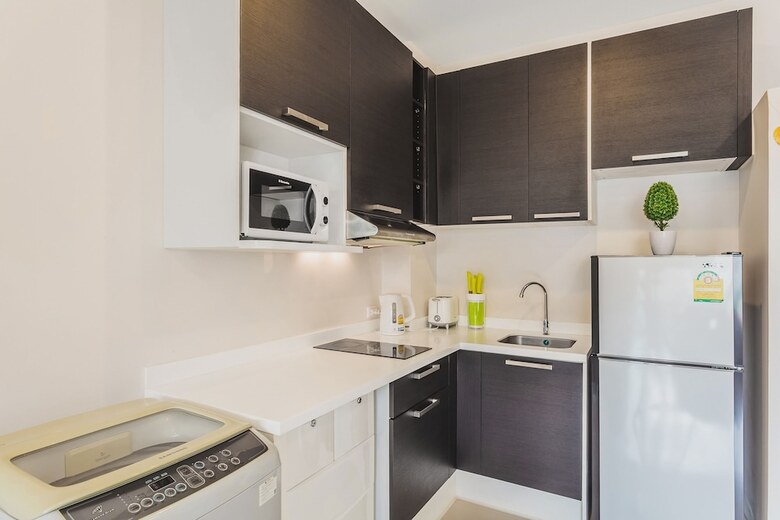 Hotel Condo In Karon In Chic Condo - Unit B505