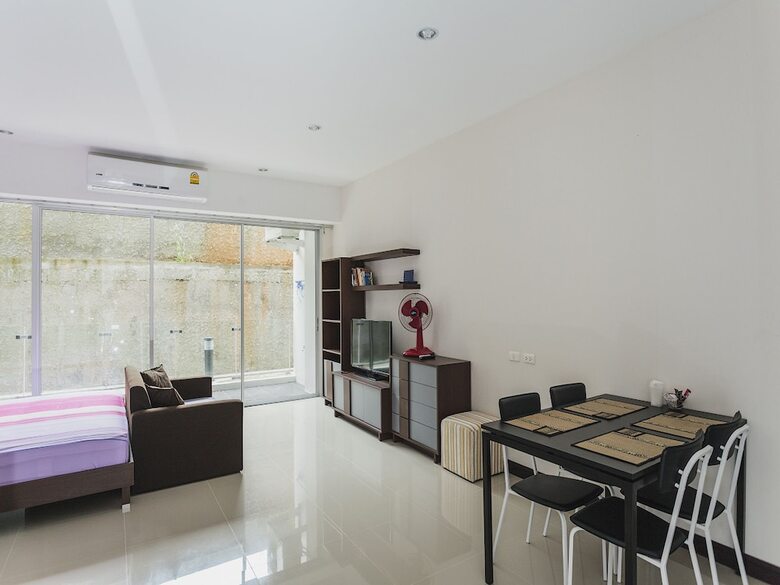 Hotel Condo In Karon In Chic Condo - Unit A108