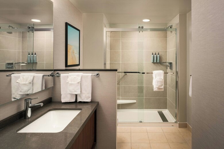 Hotel Courtyard By Marriott St. Petersburg Downtown