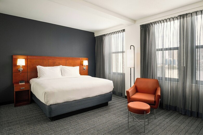 Hotel Courtyard By Marriott St. Petersburg Downtown