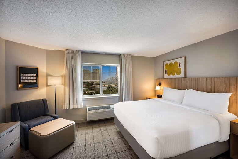 Hotel Sonesta Simply Suites Jersey City