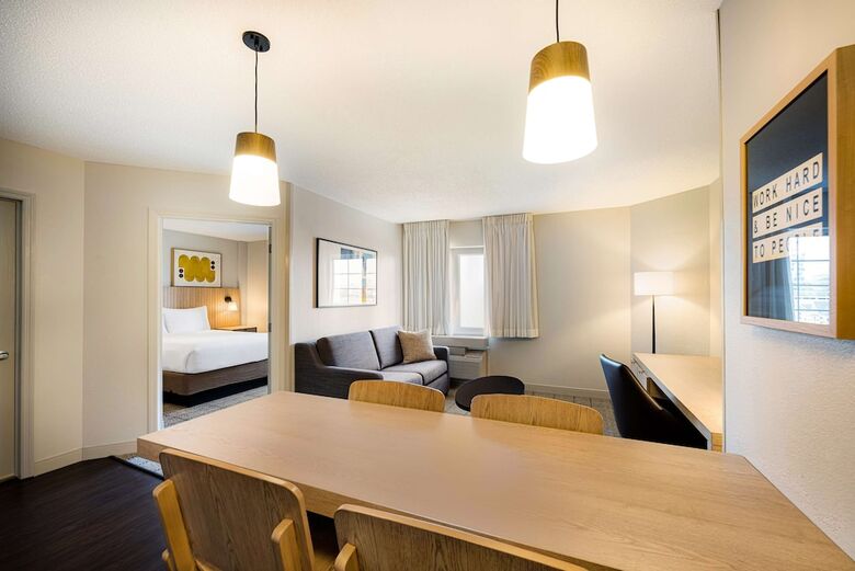 Hotel Sonesta Simply Suites Jersey City