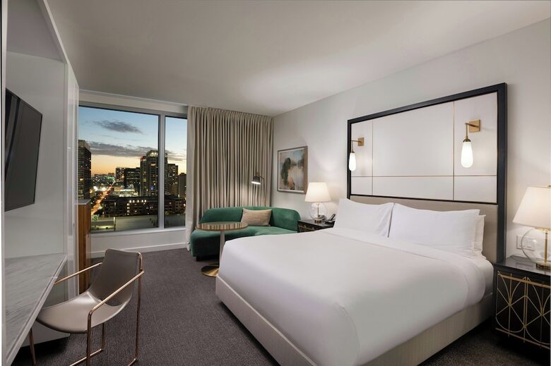 The Laura Hotel, Houston Downtown, Autograph Collection