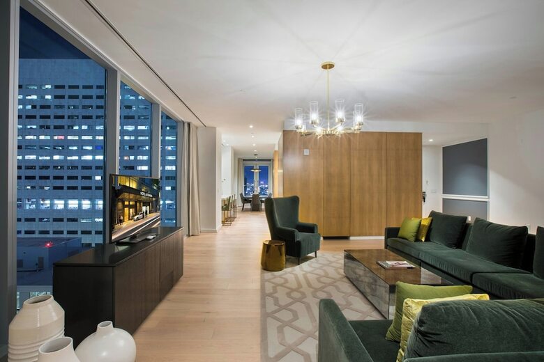 The Laura Hotel, Houston Downtown, Autograph Collection