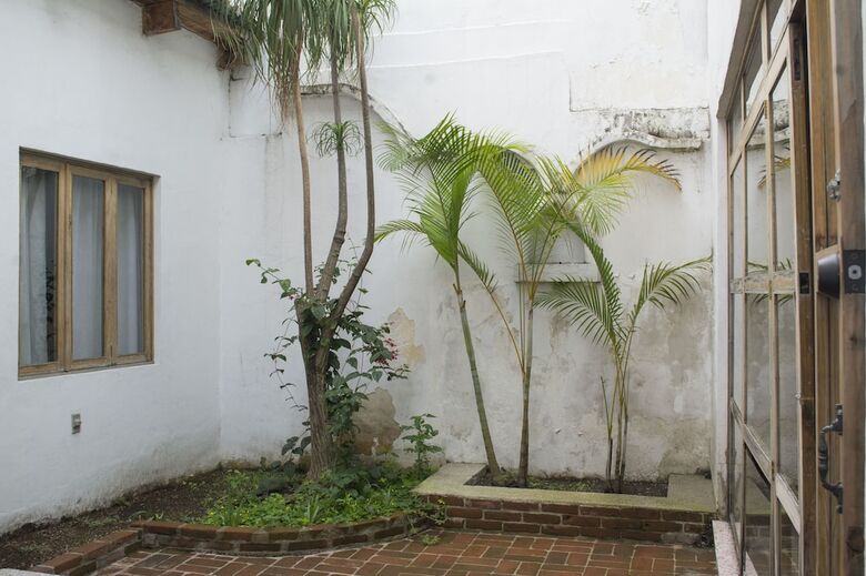 Bed & Breakfast Hotel Casa Nola