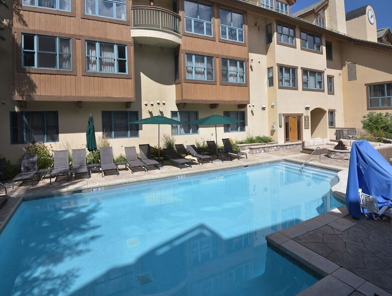 Hotel Osprey 303