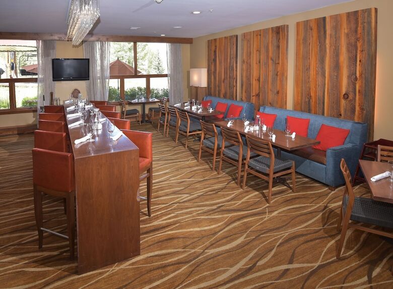 Hotel Osprey 303