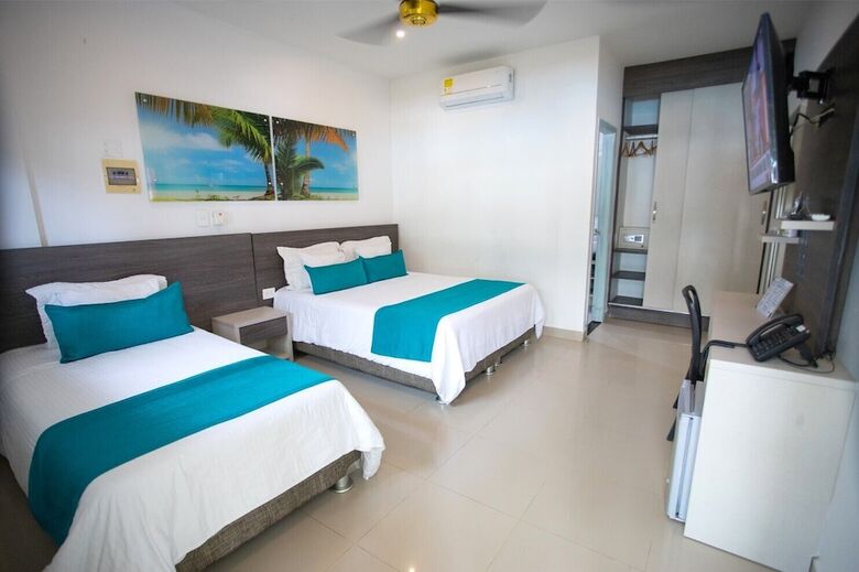 Hotel Poblado Cove�as