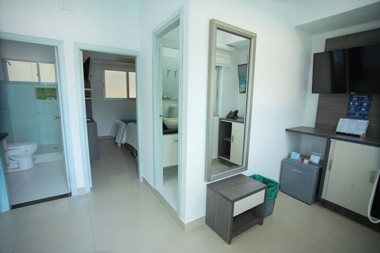 Hotel Poblado Cove�as