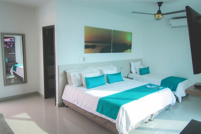 Hotel Poblado Cove�as